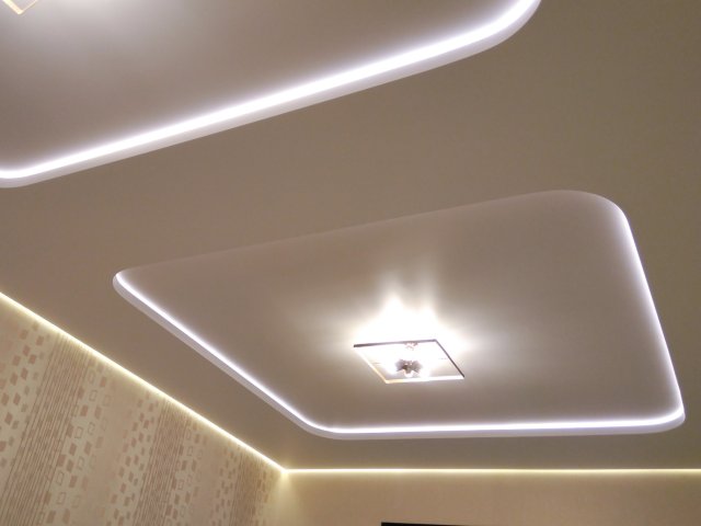 Парящий натяжной потолок 4