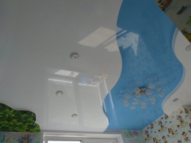 Многоуровневый натяжной потолок 2